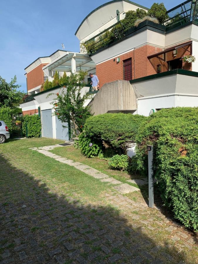 Near Como, Charming Apartment With Fireplace Grandate Εξωτερικό φωτογραφία